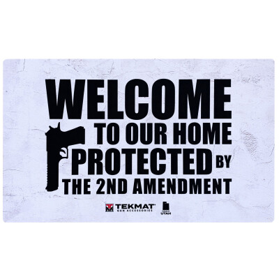 TekMat Weapons Platform Design 2nd Amendment Door Mat 25" x 42" White/Black