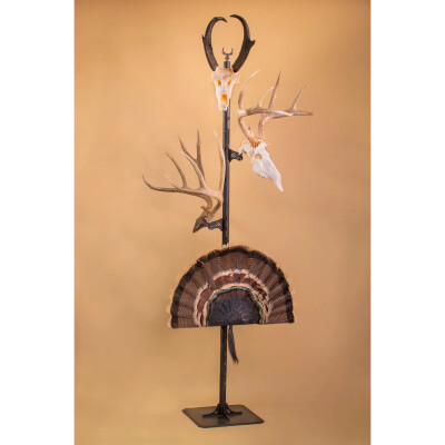 Skull Hooker Trophy Tree w/ 5 Brackets Customizable Display Black